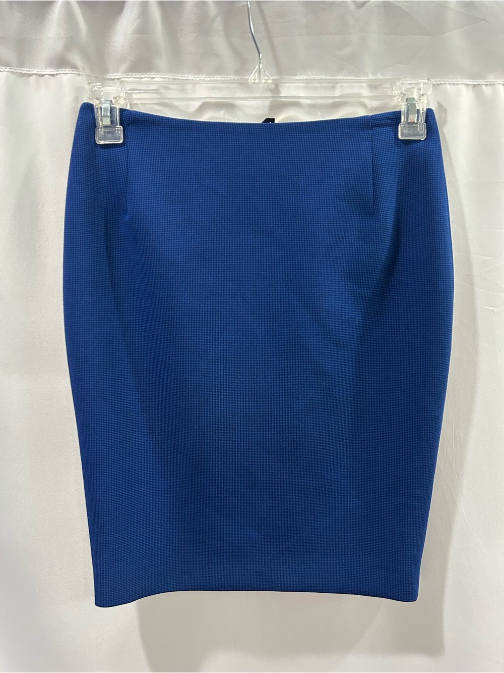 LN Akris Punto Women's Pencil Skirt in Royal Blue houndstooth